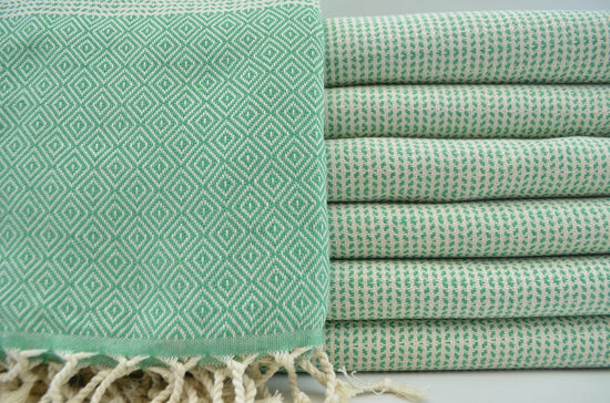 DOTTY DIAMOND GREEN TURKISH TOWEL